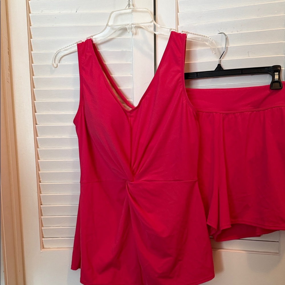 Chic Fuchsia One-Piece Swimsuit